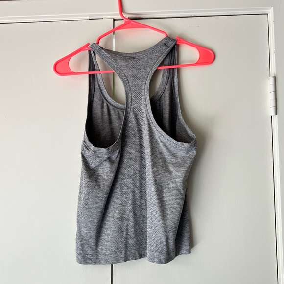 Lululemon swiftly tech tank - Picture 3 of 4